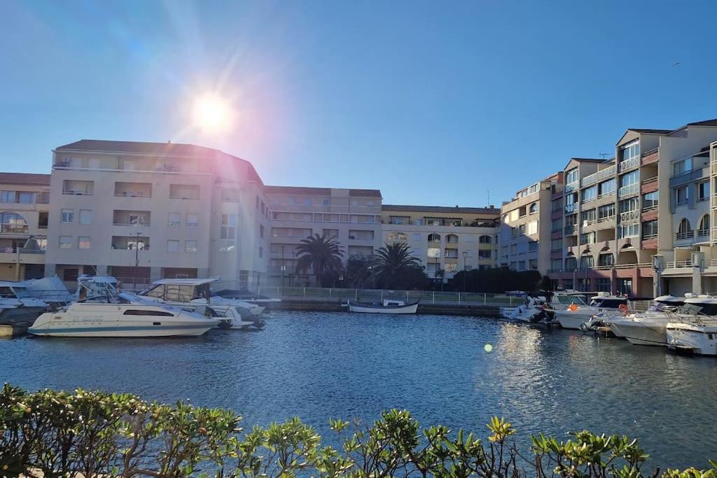 Le Port Cros 10, Superbe En Bord De Mer, Jolie Vue, Parking Prive, Climatisation Sète